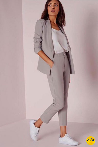 ست کردن انواع لباس با کتانی زنانه: راهنمای جامع استایل