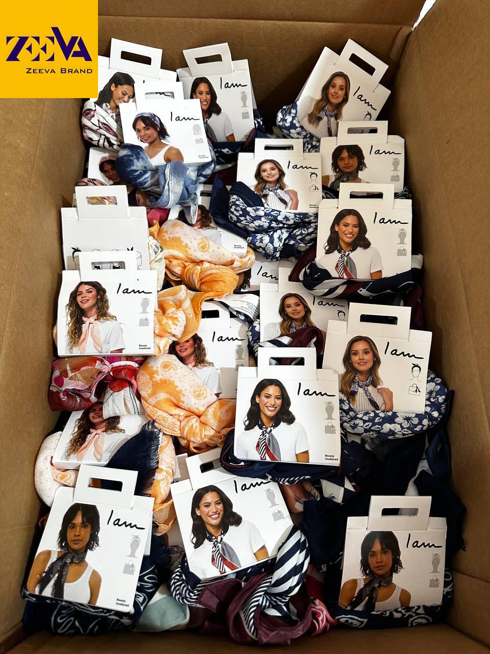 خرید عمده اسکارف و منی اسکارف کیلویی | برند IAM و بی لاین گروپ تصویری از انواع اسکارف و منی اسکارف اورجینال؛ مناسب برای فروش عمده و کیلویی با بهترین قیمت