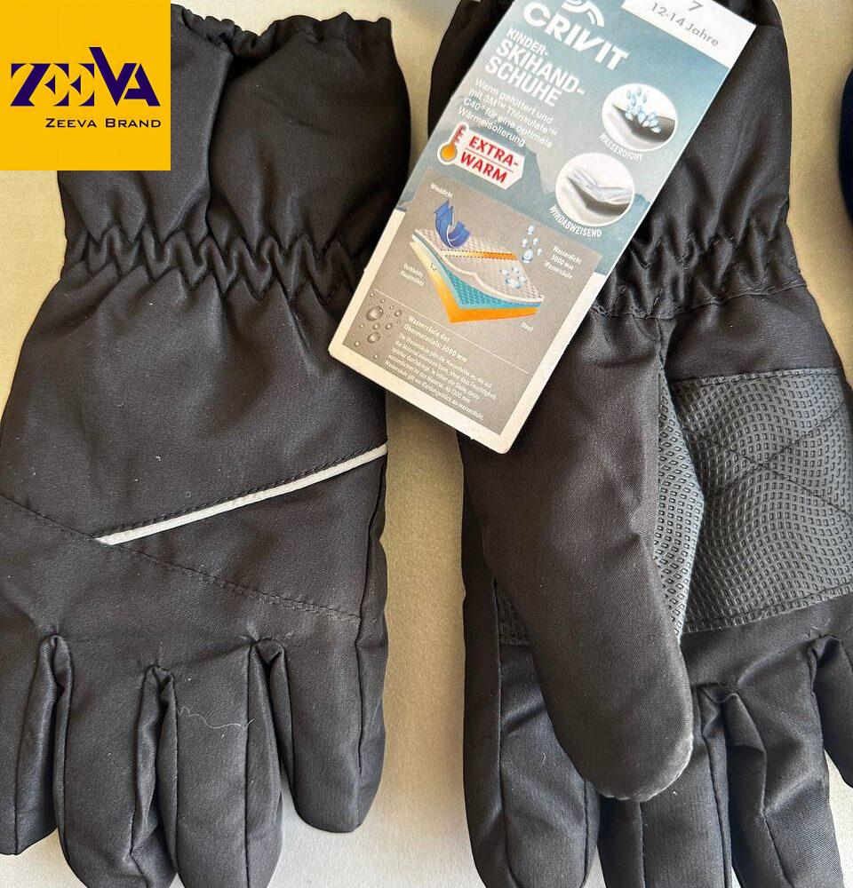 دستکش کیلویی بچگانه برند Crivit آلمان برای فروش عمده